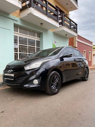 HYUNDAI HB20S 1.6 COMFORT PLUS 16V FLEX 4P MANUAL
