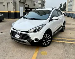 HYUNDAI HB20X 1.6 16V PREMIUM FLEX 4P AUTOMÁTICO HYUNDAI HB20X 1.6 16V PREMIUM FLEX 4P AUTOMÁTICO