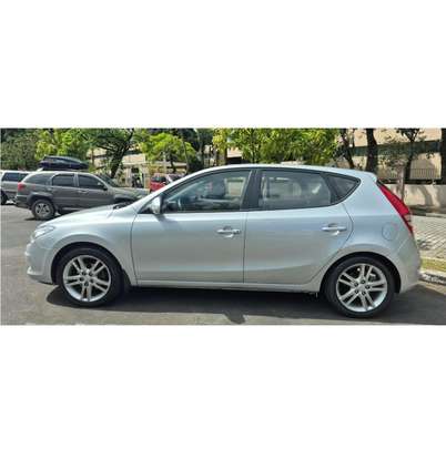 HYUNDAI-I30-2.0 MPFI GLS 16V GASOLINA 4P AUTOMÁTICO HYUNDAI-I30-2009