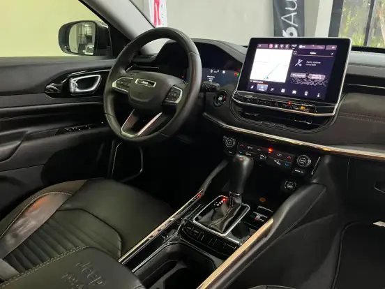 JEEP-COMMANDER-2022