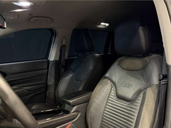 JEEP-COMMANDER-1.3 T270 TURBO FLEX LIMITED AT6 JEEP-COMMANDER-2023