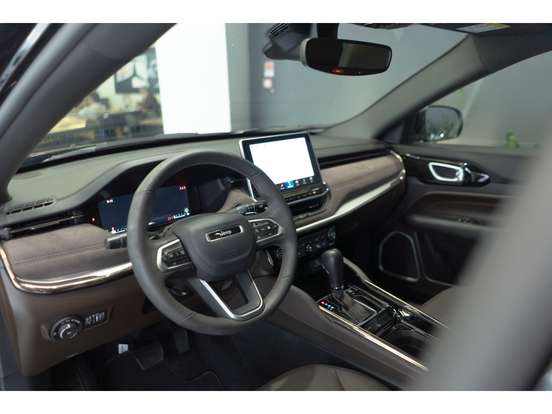 JEEP-COMMANDER-1.3 T270 TURBO FLEX OVERLAND AT6 JEEP-COMMANDER-2025
