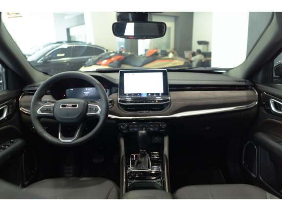 JEEP-COMMANDER-1.3 T270 TURBO FLEX OVERLAND AT6 JEEP-COMMANDER-2025