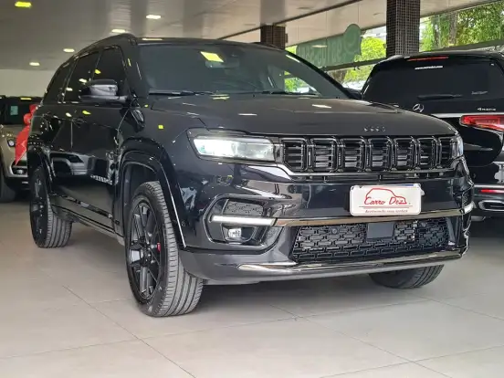 JEEP-COMMANDER-2.0 HURRICANE 4 TURBO GASOLINA BLACKHAWK AT9 JEEP-COMMANDER-2024