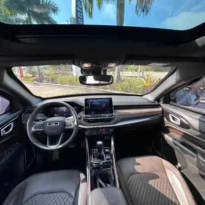 JEEP-COMMANDER-2024