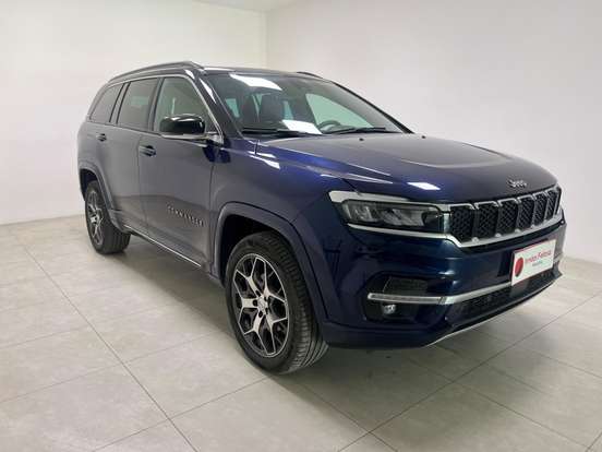 JEEP-COMMANDER-2023