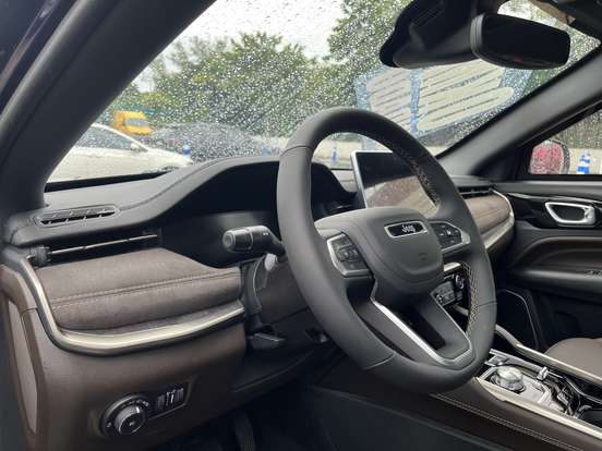 JEEP-COMMANDER-2.2 TURBO DIESEL OVERLAND AT9 JEEP-COMMANDER-2026