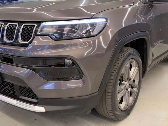 JEEP-COMPASS-2024