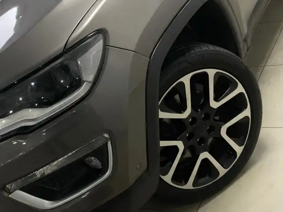 JEEP-COMPASS-2.0 16V DIESEL LIMITED 4X4 AUTOMÁTICO JEEP-COMPASS-2020