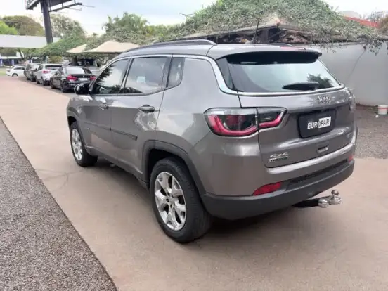 JEEP-COMPASS-2020