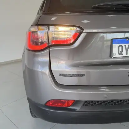 JEEP-COMPASS-2.0 16V FLEX LONGITUDE AUTOMÁTICO JEEP-COMPASS-2019