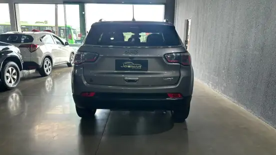 JEEP-COMPASS-2.0 16V FLEX LONGITUDE AUTOMÁTICO JEEP-COMPASS-2018