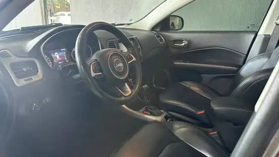 JEEP-COMPASS-2.0 16V FLEX LONGITUDE AUTOMÁTICO JEEP-COMPASS-2018