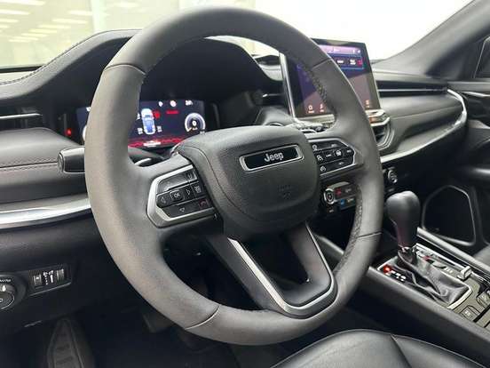 JEEP-COMPASS-2.0 HURRICANE 4 TURBO GASOLINA OVERLAND AT9 JEEP-COMPASS-2024