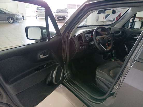 JEEP-RENEGADE-2024