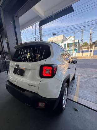 JEEP-RENEGADE-2021
