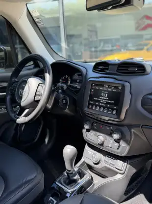 JEEP-RENEGADE-2019