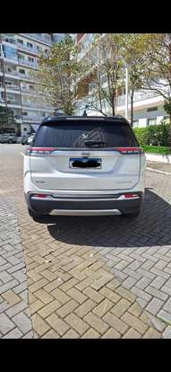 JEEP-COMMANDER-2023