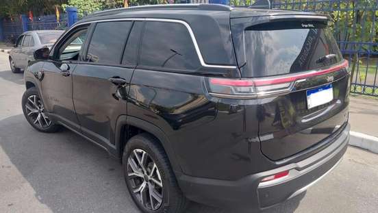 JEEP-COMMANDER-2025