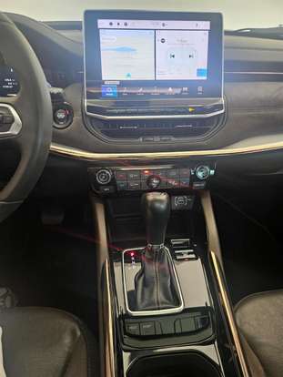 JEEP-COMMANDER-2023