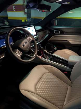 JEEP-COMMANDER-2022