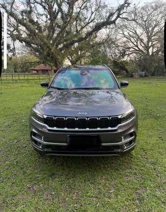 JEEP-COMMANDER-2022