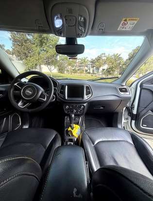 JEEP-COMPASS-2017