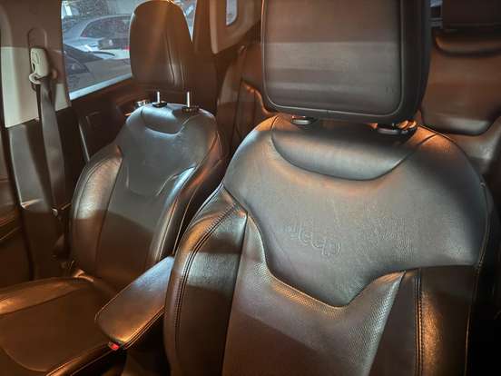 JEEP-COMPASS-2.0 16V FLEX LONGITUDE AUTOMÁTICO JEEP-COMPASS-2019