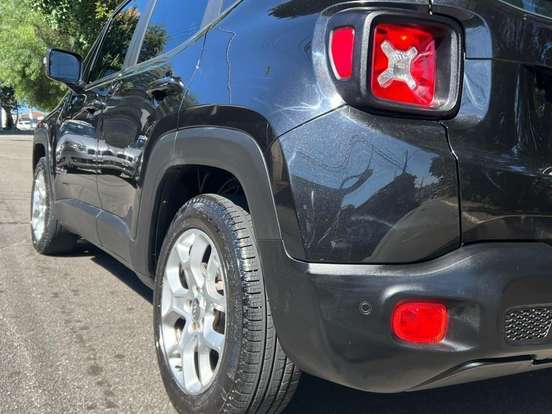 JEEP-RENEGADE-1.8 16V FLEX LONGITUDE 4P AUTOMÁTICO JEEP-RENEGADE-2016
