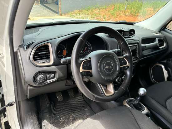 JEEP-RENEGADE-2017