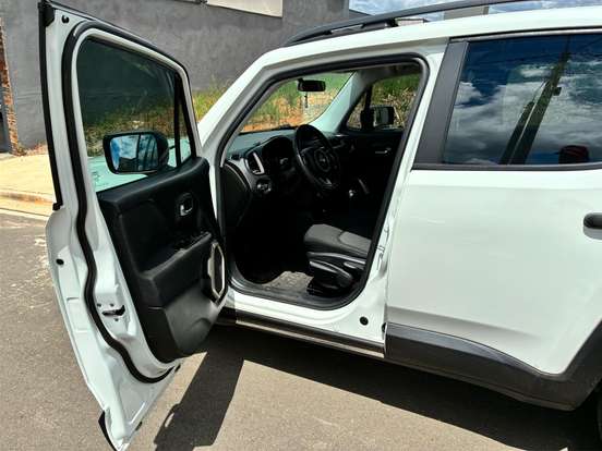 JEEP-RENEGADE-1.8 16V FLEX SPORT 4P MANUAL JEEP-RENEGADE-2017