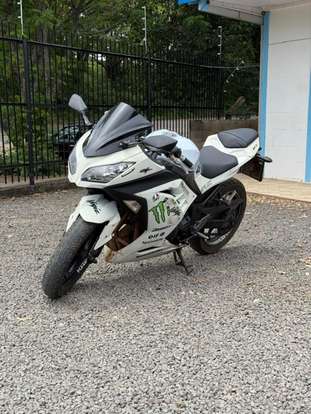 KAWASAKI-NINJA 300-2013