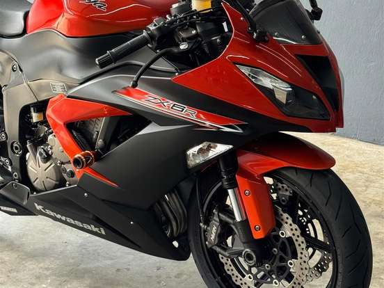 KAWASAKI-NINJA ZX-6R 636 ABS KAWASAKI-NINJA ZX-6R 636 ABS-2013