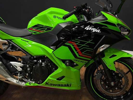 KAWASAKI-Z400 KAWASAKI-Z400-2023