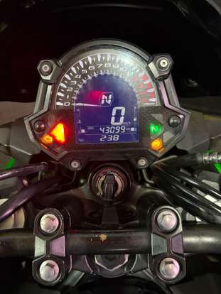 KAWASAKI-Z400-2021