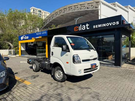 KIA-BONGO-2.5 TD DIESEL STD CS 4x4 MANUAL KIA-BONGO-2024