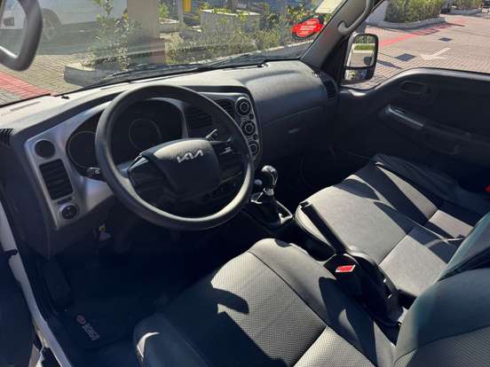 KIA-BONGO-2.5 TD DIESEL STD CS 4x4 MANUAL KIA-BONGO-2024