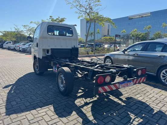 KIA-BONGO-2.5 TD DIESEL STD CS 4x4 MANUAL KIA-BONGO-2024