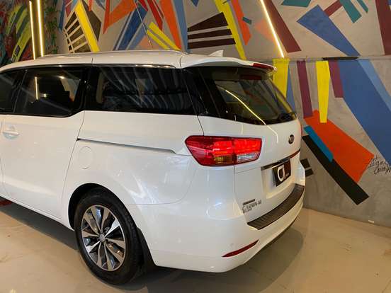 KIA-CARNIVAL-3.3 EX V6 24V GASOLINA 4P AUTOMATICO KIA-CARNIVAL-2017