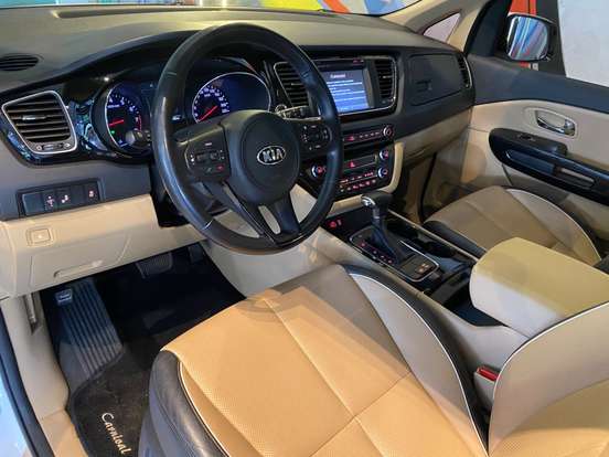 KIA-CARNIVAL-3.3 EX V6 24V GASOLINA 4P AUTOMATICO KIA-CARNIVAL-2017