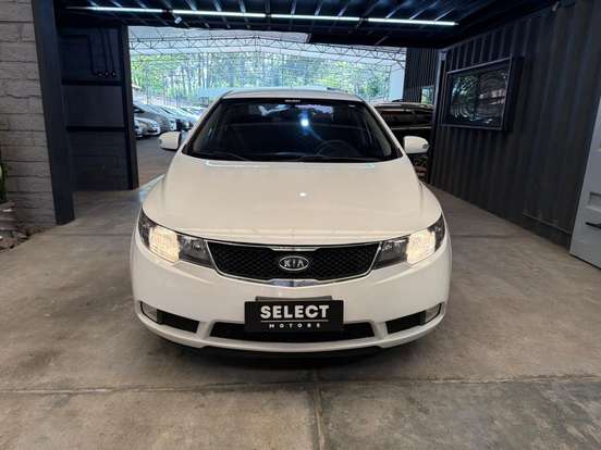 KIA-CERATO-1.6 SEDAN 16V GASOLINA 4P MANUAL KIA-CERATO-2010