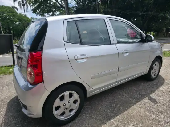 KIA-PICANTO-2011