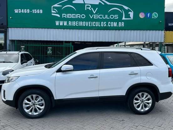 KIA-SORENTO-2.4 16V GASOLINA EX AUTOMÁTICO KIA-SORENTO-2014