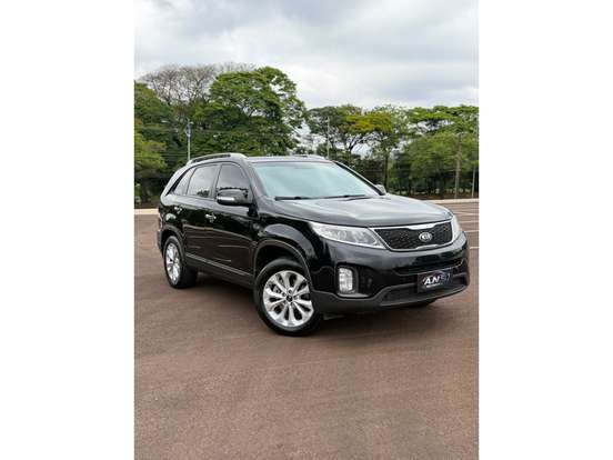 KIA-SORENTO-2.4 S.263 4X2 16V GASOLINA 4P AUTOMÁTICO KIA-SORENTO-2013