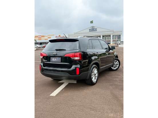 KIA-SORENTO-2013