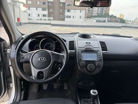 KIA-SOUL-1.6 EX 16V FLEX 4P MANUAL KIA-SOUL-2010