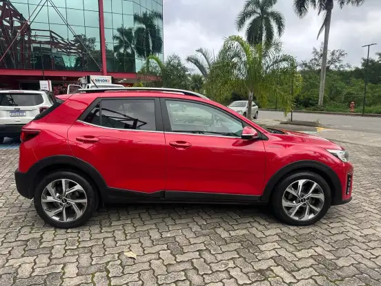 KIA-STONIC-2023