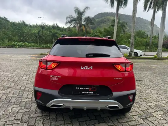 KIA-STONIC-2023