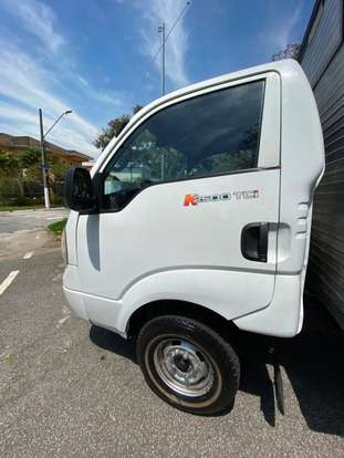 KIA-BONGO-2007