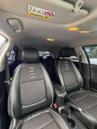 KIA-STONIC-2023